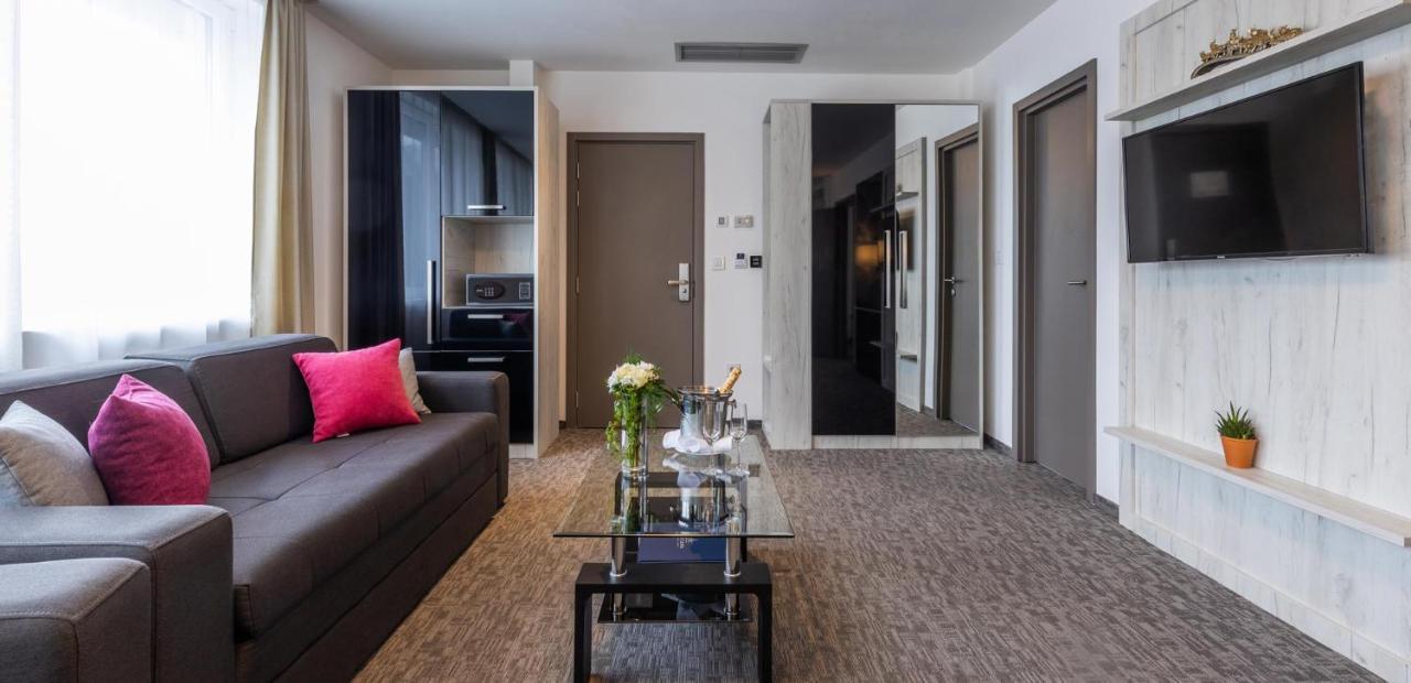 Hotel Fontana Vrnjacka Banja Luaran gambar